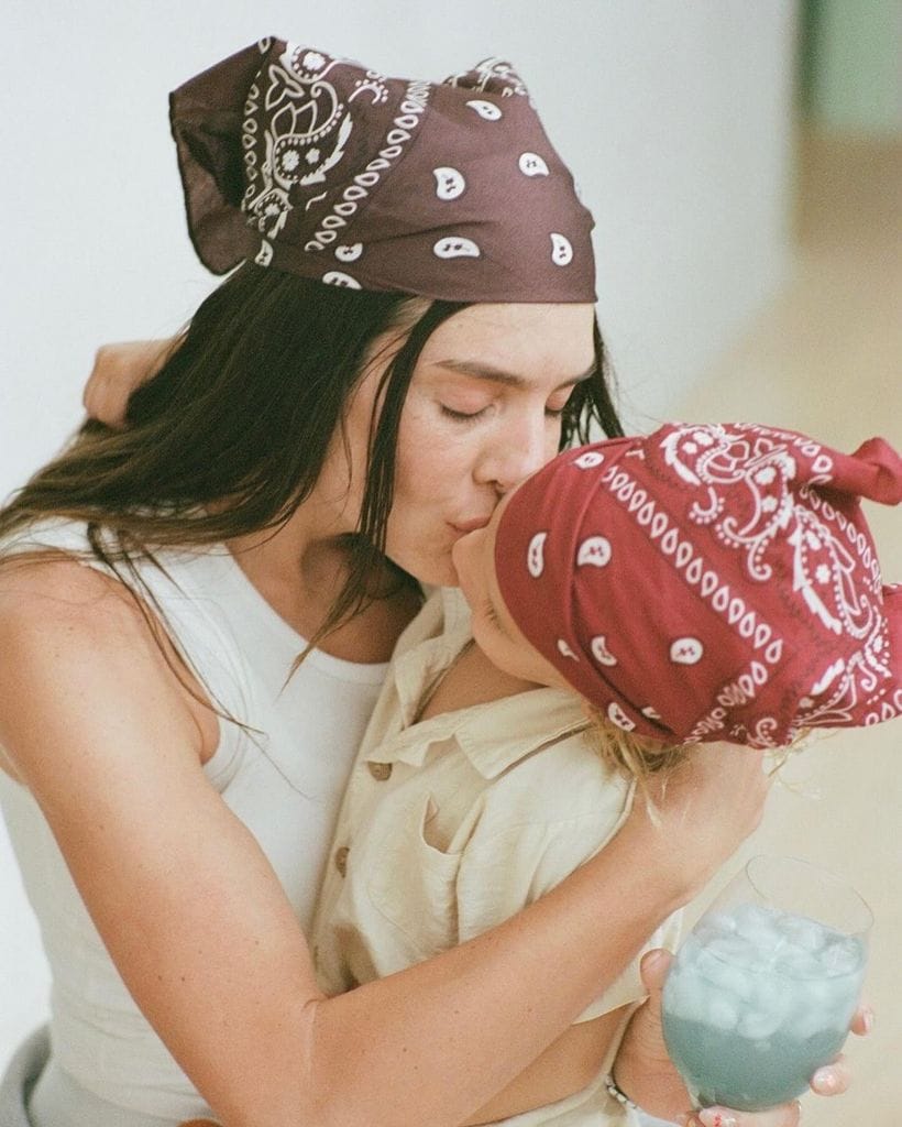 J Balvin publicó esta hermosa postal madre e hijo de Valentina Ferrer y Río.