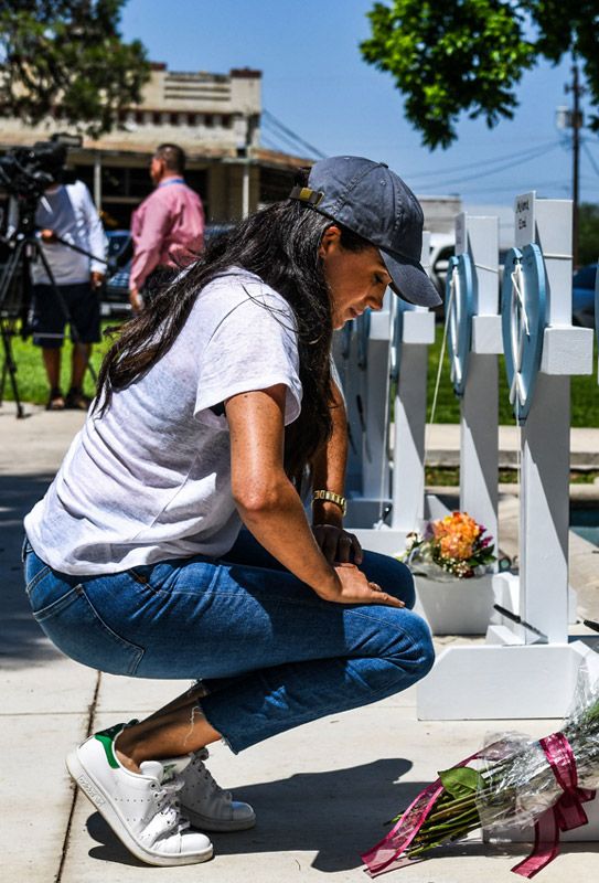 Meghan Markle: homenajea a las víctimas del tiroteo de Texas