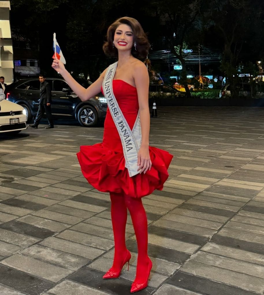 Italy Mora, Miss Panamá 