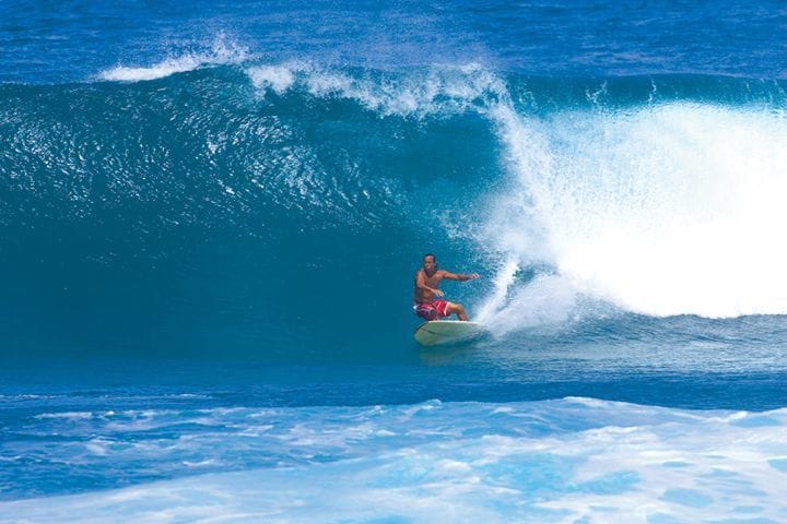 Surf en la isla caribeña de Barbados