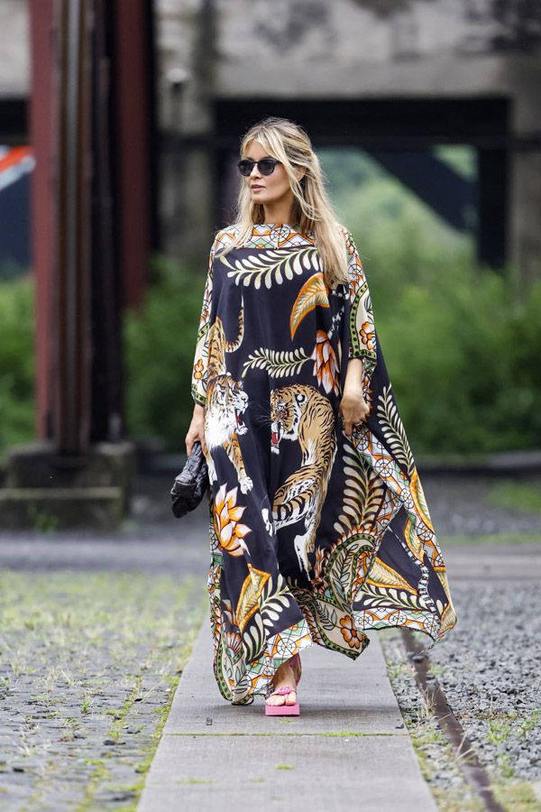 kaftan estampado look