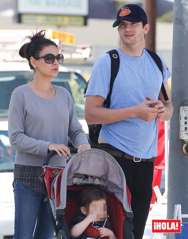 Ashton Kutcher y Mila Kunis son padres de una niña Wyatt Isabelle, nacida el 30 de septiembre de 2014
