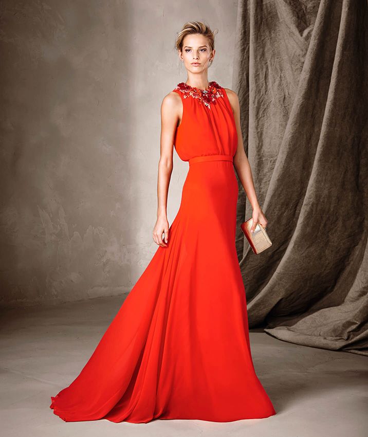 rojo pronovias 8