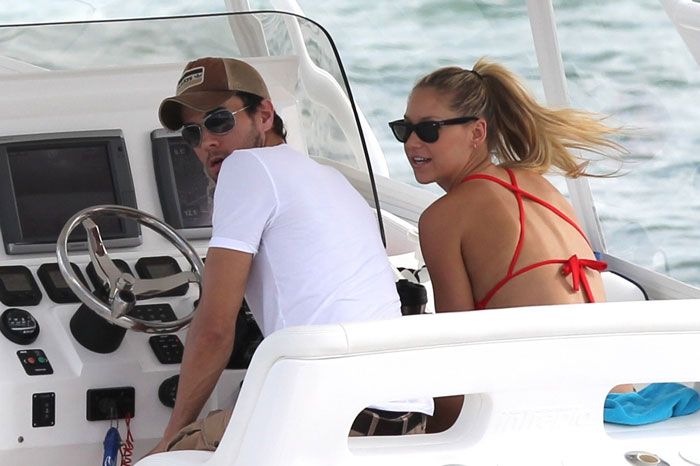 Enrique Iglesias y Anna Kournikova