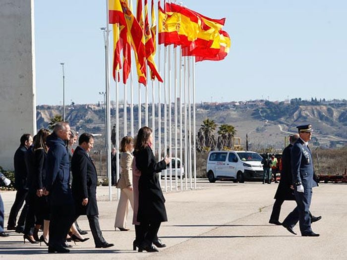 Despedida de los Reyes de España en el aeropuerto de Barajas