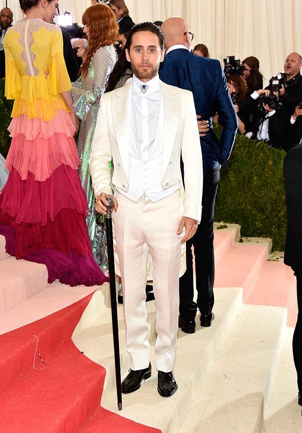 jared_leto_met_gala_2016_1a.jpg