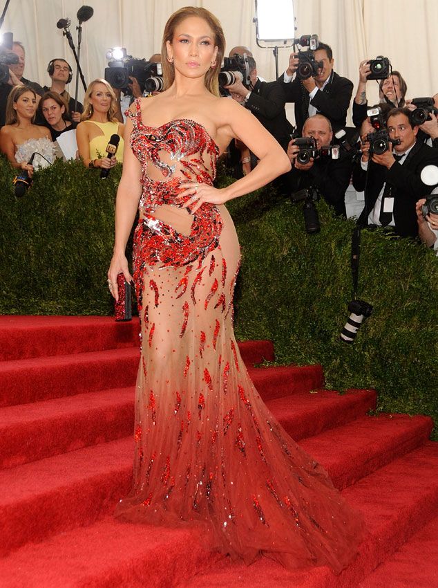 Jennifer Lopez vestido dragón