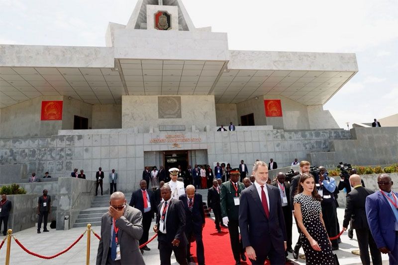 Los reyes Felipe y Letizia en Angola