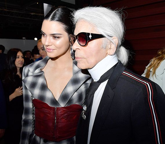 karl lagerfeld kendall jenner 1a