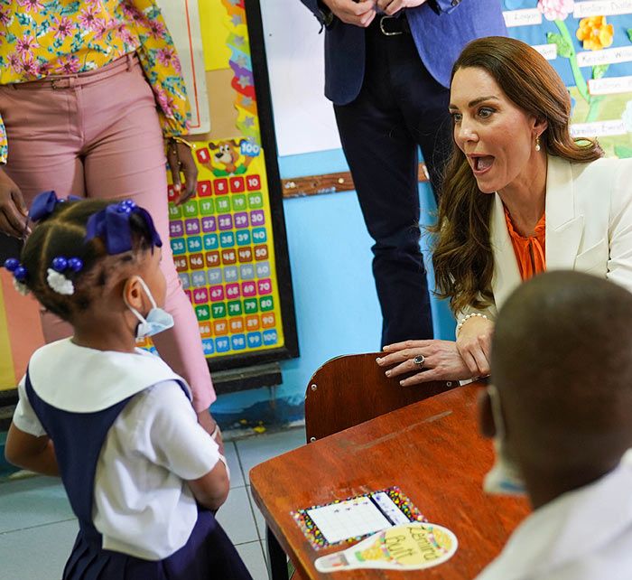 Los duques de Cambridge muestran su lado más paternal en una jornada agridulce