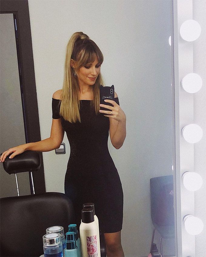 Edurne con el vestido negro