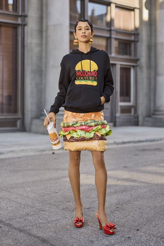 moschino002a