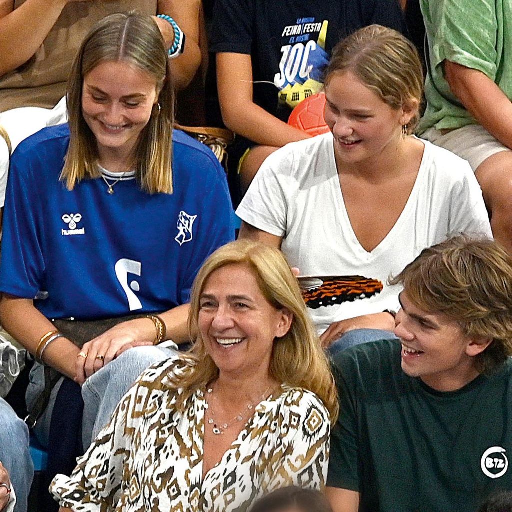 Hola 4128. Infanta Cristina y Urdangarín.