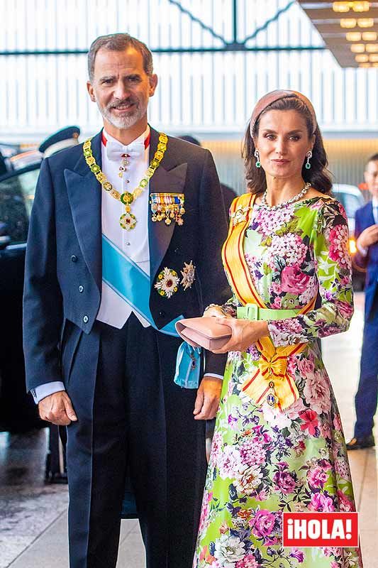 Doña Letizia abre el joyero real y estrena un histórico collar 