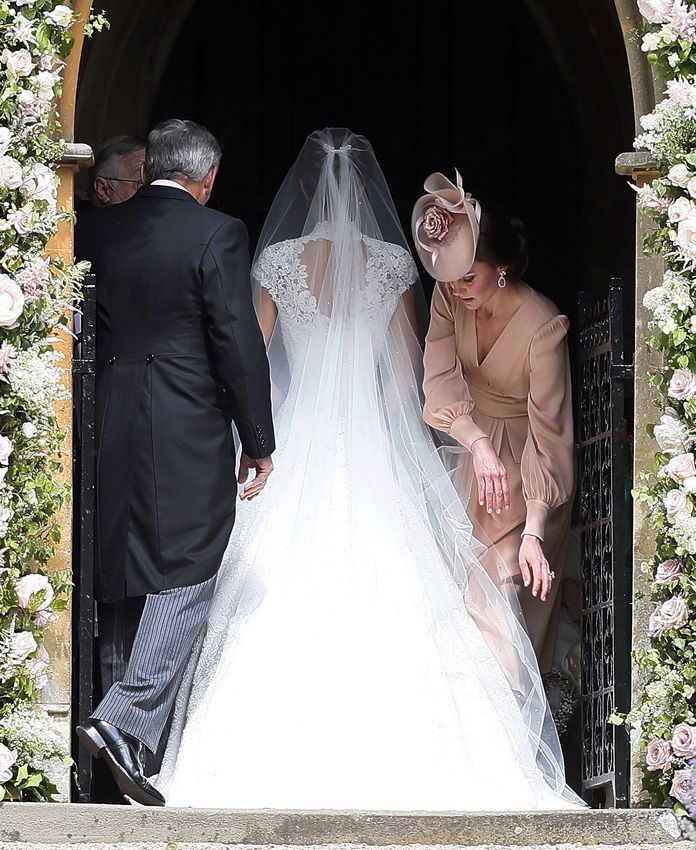 La elegancia de la Duquesa de Cambridge en la boda de su hermana