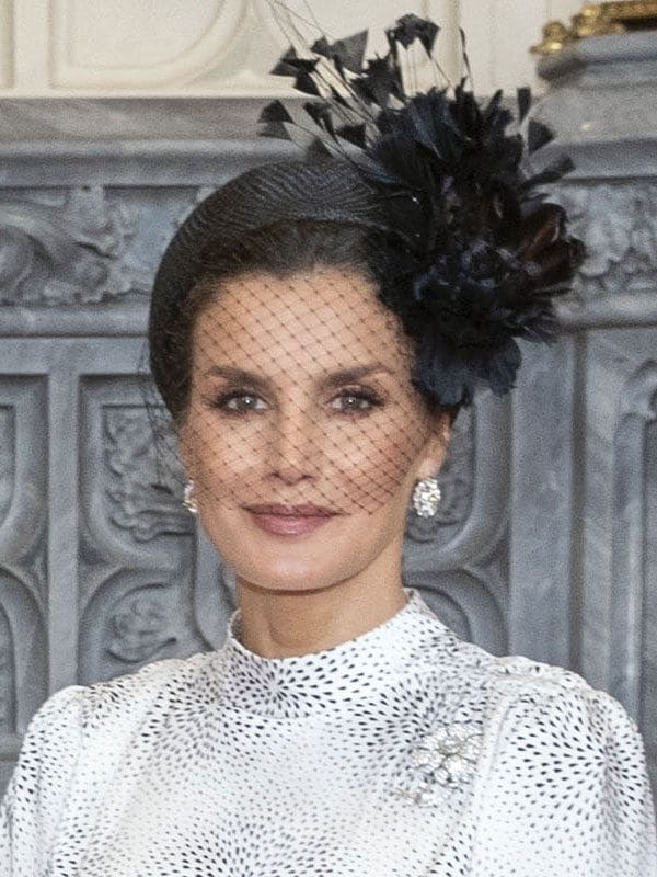 letizia windsor tocado