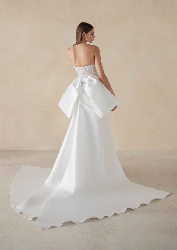 pronovias 93a