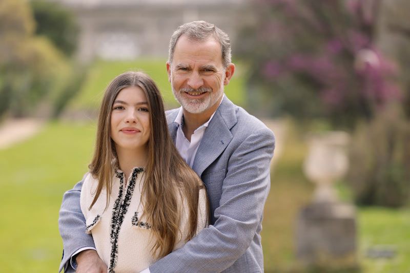 Rey Felipe con la infanta Sofía