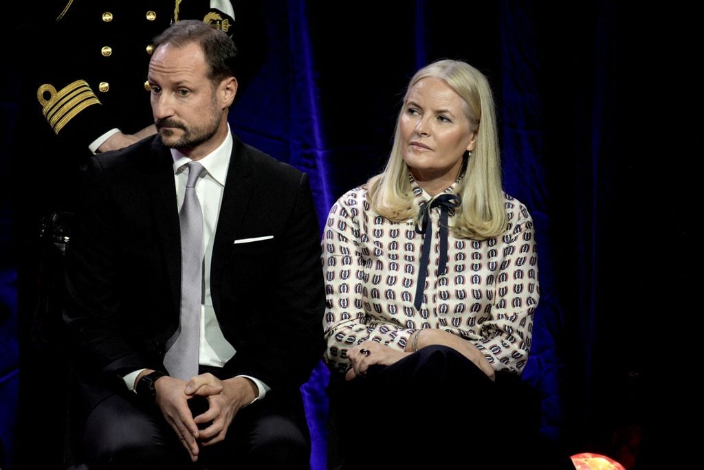 Haakon y Mette-Marit de Noruega en un acto de Save The Childrem anterior a la entrega del Premio Nobel de la Paz