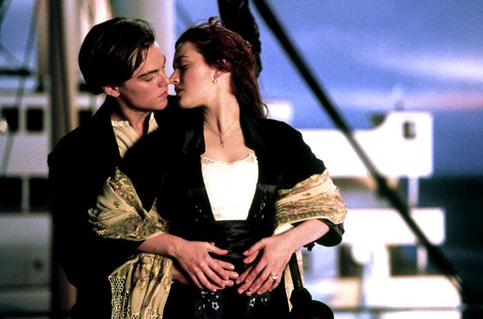 Leeonardo DiCaprio y Kate Winslet en 'Titanic'