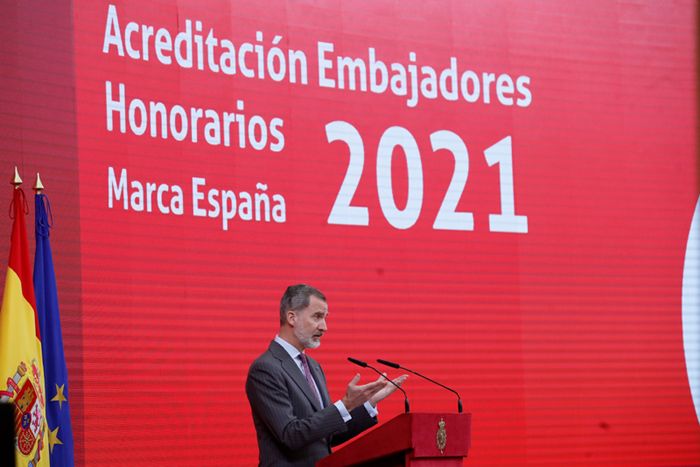 Los Reyes premian a los mejores representantes de España en el mundo