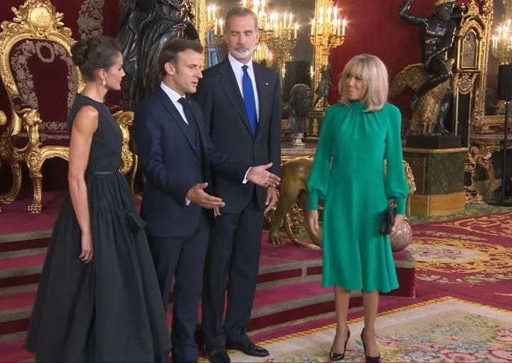 Brigitte Macron rompe sus propias reglas en la cena de la OTAN