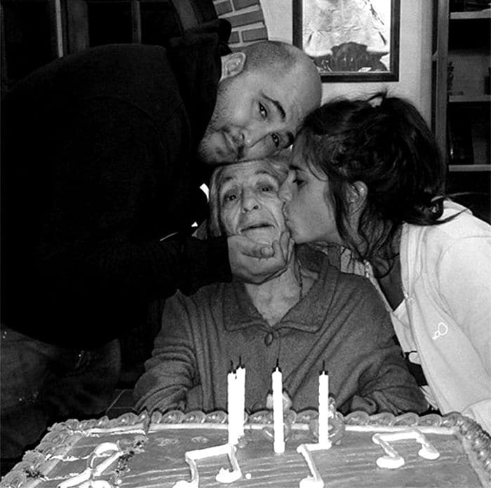 Kiko Rivera y Anabel Pantoja con su abuela