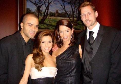 Eva Longoria y Tony Parker en una imagen de Twitter junto a Erin Barry y su esposo, Brent Barry 