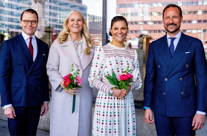 Haakon y Mette Marit de Noruega visitan Suecia