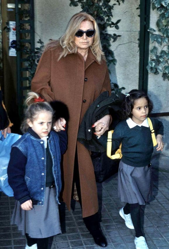 Rocío Jurado con Rocío Flores y Gloria Camila