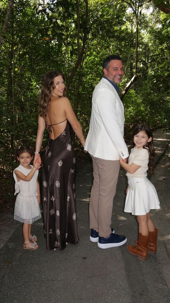 Ximena Duque y su familia