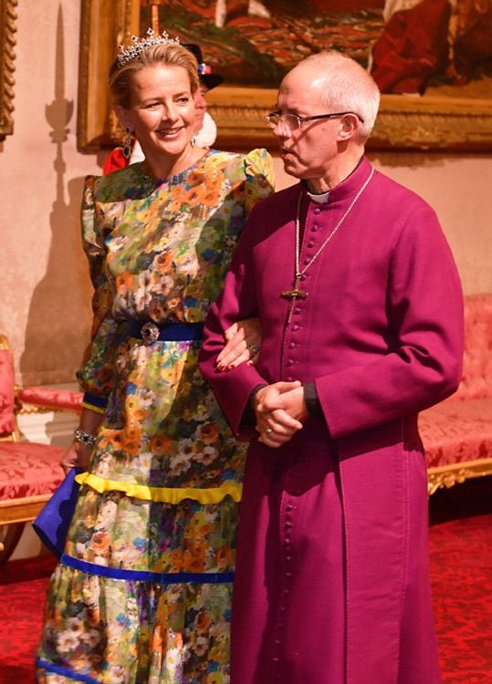 Espectacular desfile de tiaras en la cena de gala en honor a los reyes de Holanda en Buckingham