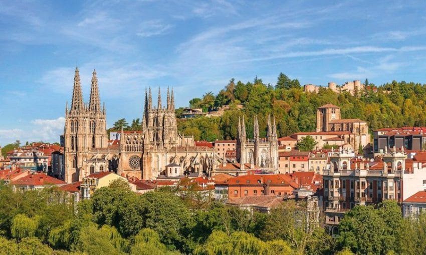 Panorámica de la ciudad de Burgos con la Catedral.