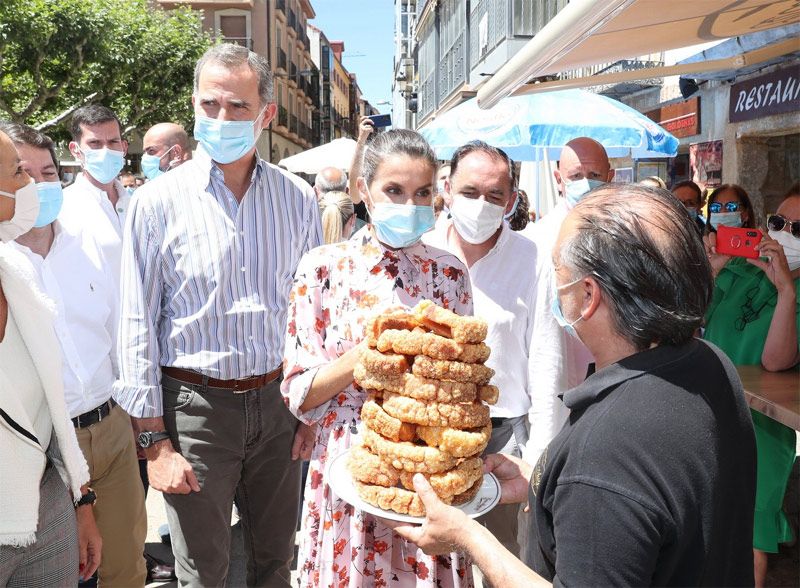 Reyes Felipe y Letizia