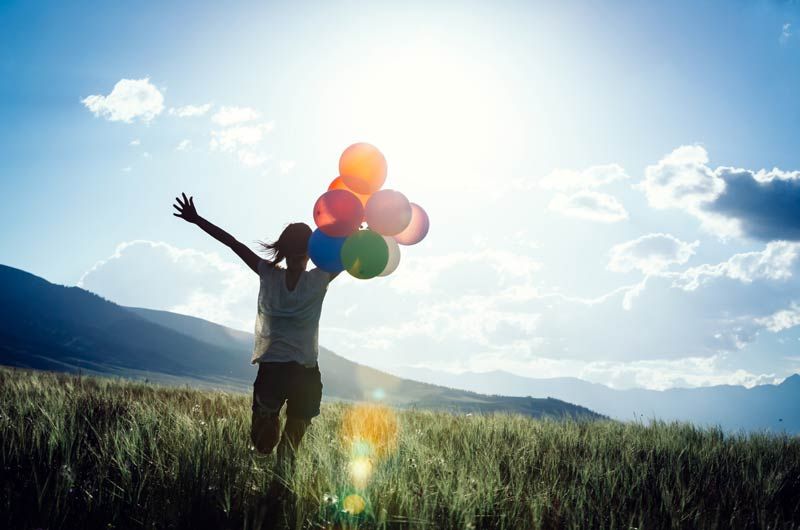 istock 1chica globos