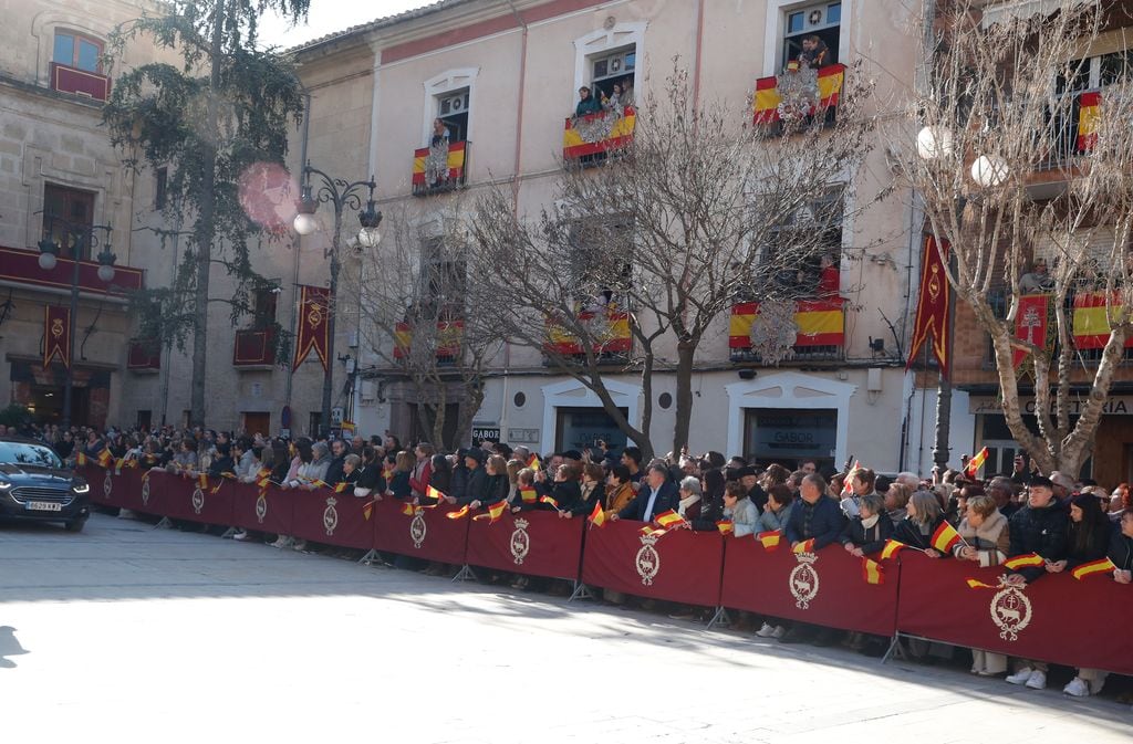  Vecinos de Caravaca de la Cruz (Murcia) esperando a los Reyes 