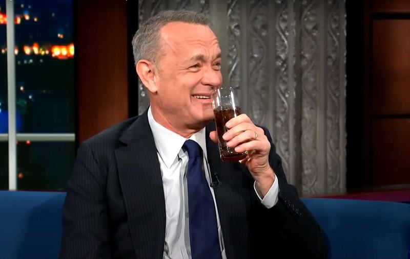 Tom Hanks en el programa The Late Show with Stephen Colbert