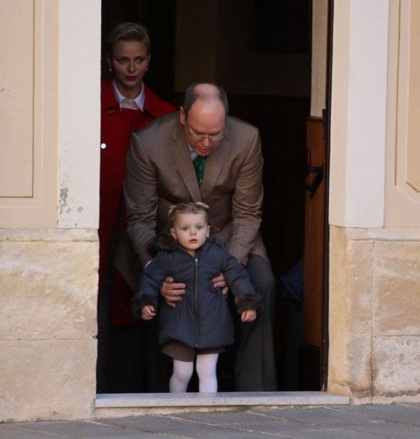 ¿Por qué la princesa Gabriella vuelve a 'abandonar' a su hermano, el príncipe Jacques, en un evento público?