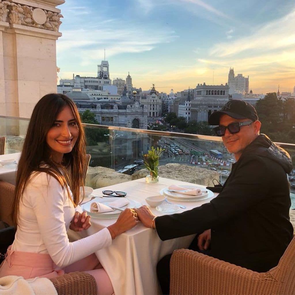 Alejandro Sanz y Rachel Valdéz