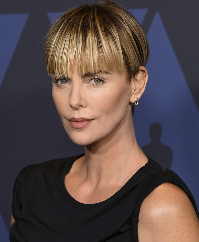 charlize-theron-maquillaje-fiesta