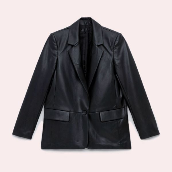 blazer cuero