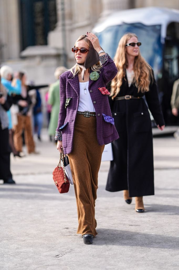 Tweed Coco Chanel street style