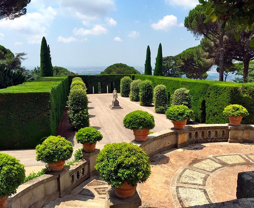 castel gandolfo jardines italia