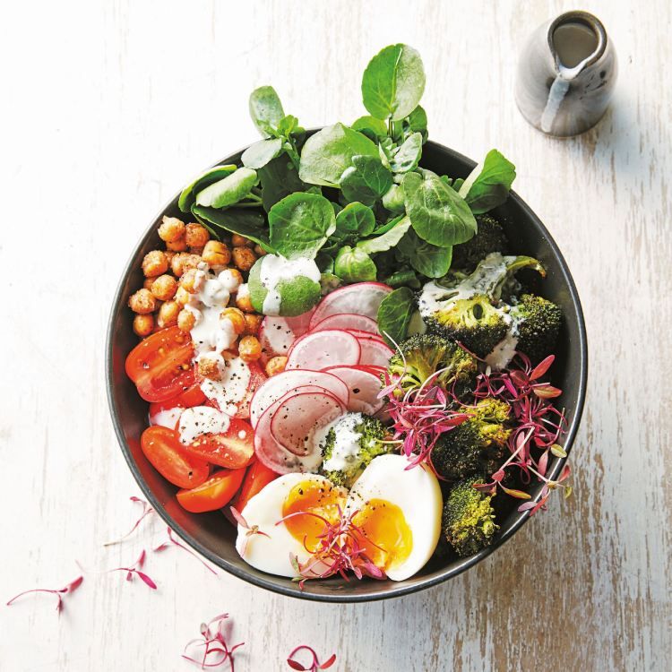 bowl-garbanzos-brocoli-salsa