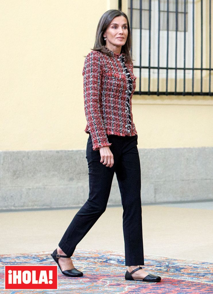 Reina Letizia look