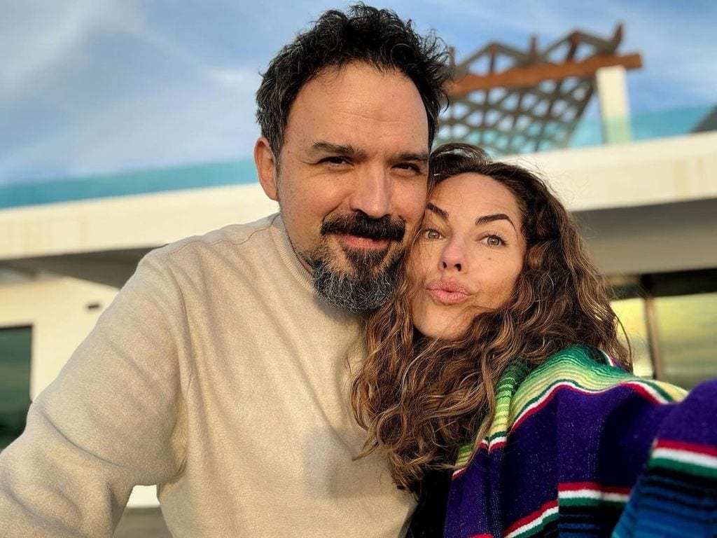 Bárbara Mori y Fernando Rovzar cada día lucen más enamorados