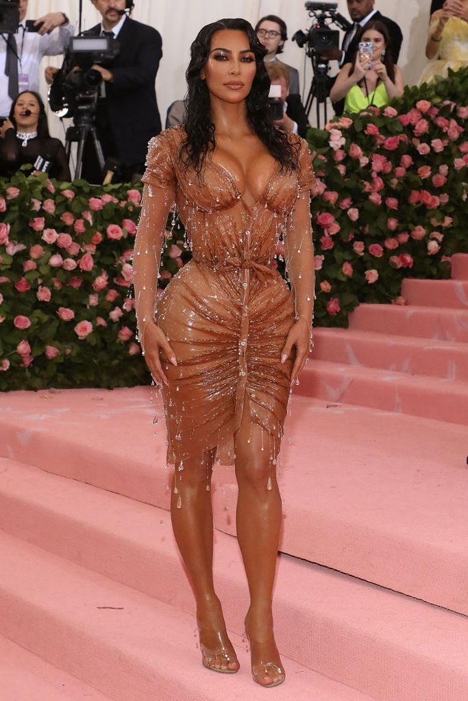 kim kardashian vestido met 2019