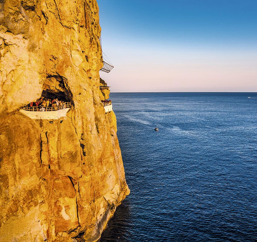 menorca cueva