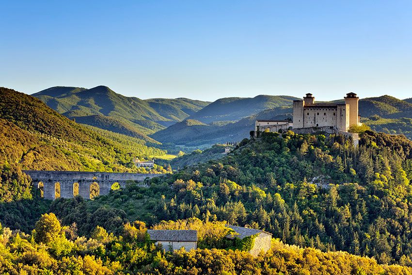 spoleto-castillo-italia