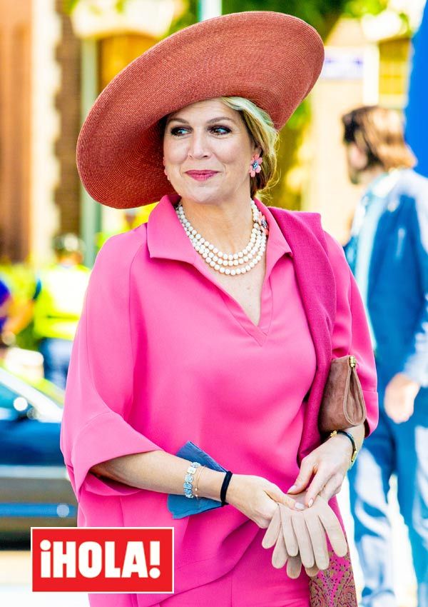 Máxima de Holanda con look rosa